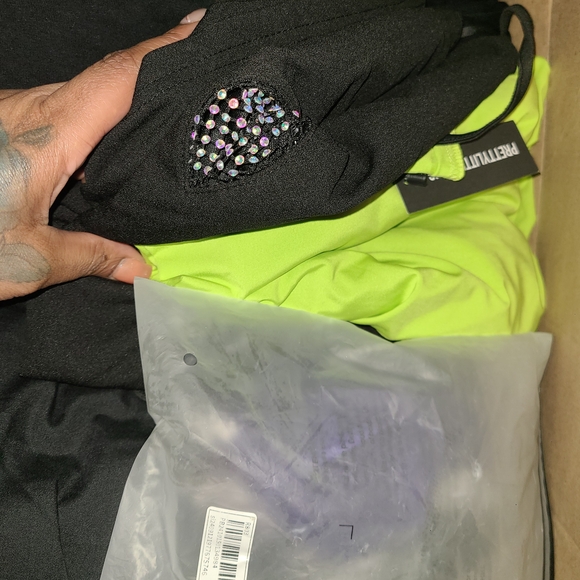 Assorted Mystery Bundle Box - Picture 2 of 5